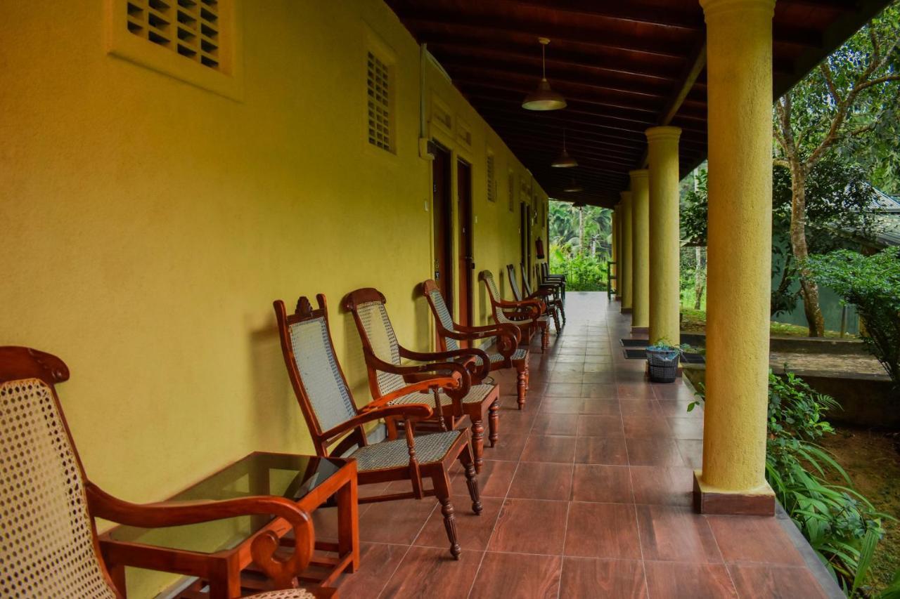 Blue Magpie Lodge Sinharaja Kudawe Exterior foto